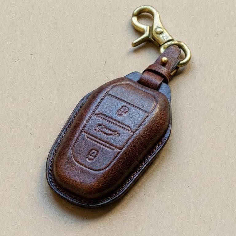 Premium Leather Key Fob for Peugeot - Carsilks 