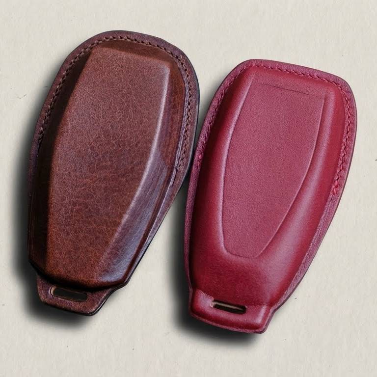 Premium Leather Key Fob for Aston Martin - Carsilks 