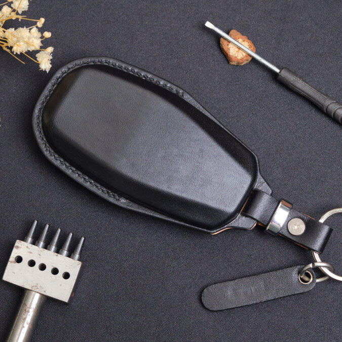 Premium Leather Key Fob for Aston Martin - Carsilks 