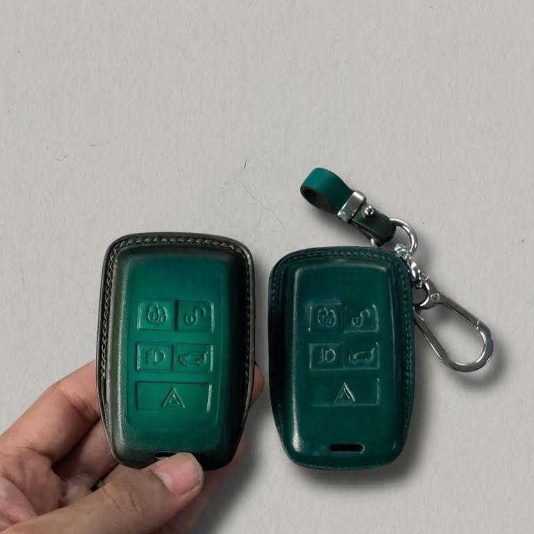 Premium Leather Key Fob for Land Rover - Carsilks 