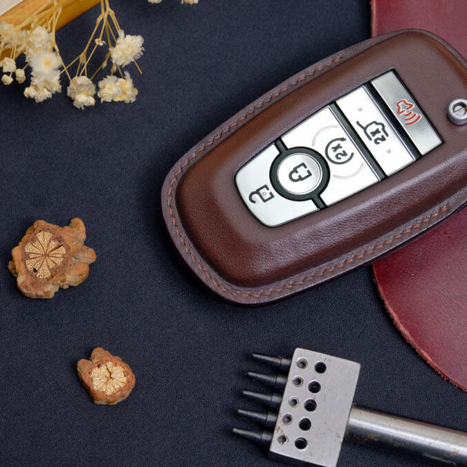 Premium Leather Key Fob for Lincoln - Carsilks 