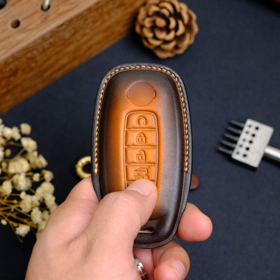 Premium Leather Key Fob for Nissan - Carsilks 
