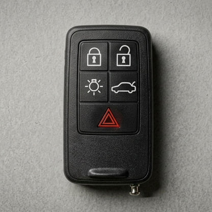 Premium Leather Key Fob for Volvo - Carsilks 