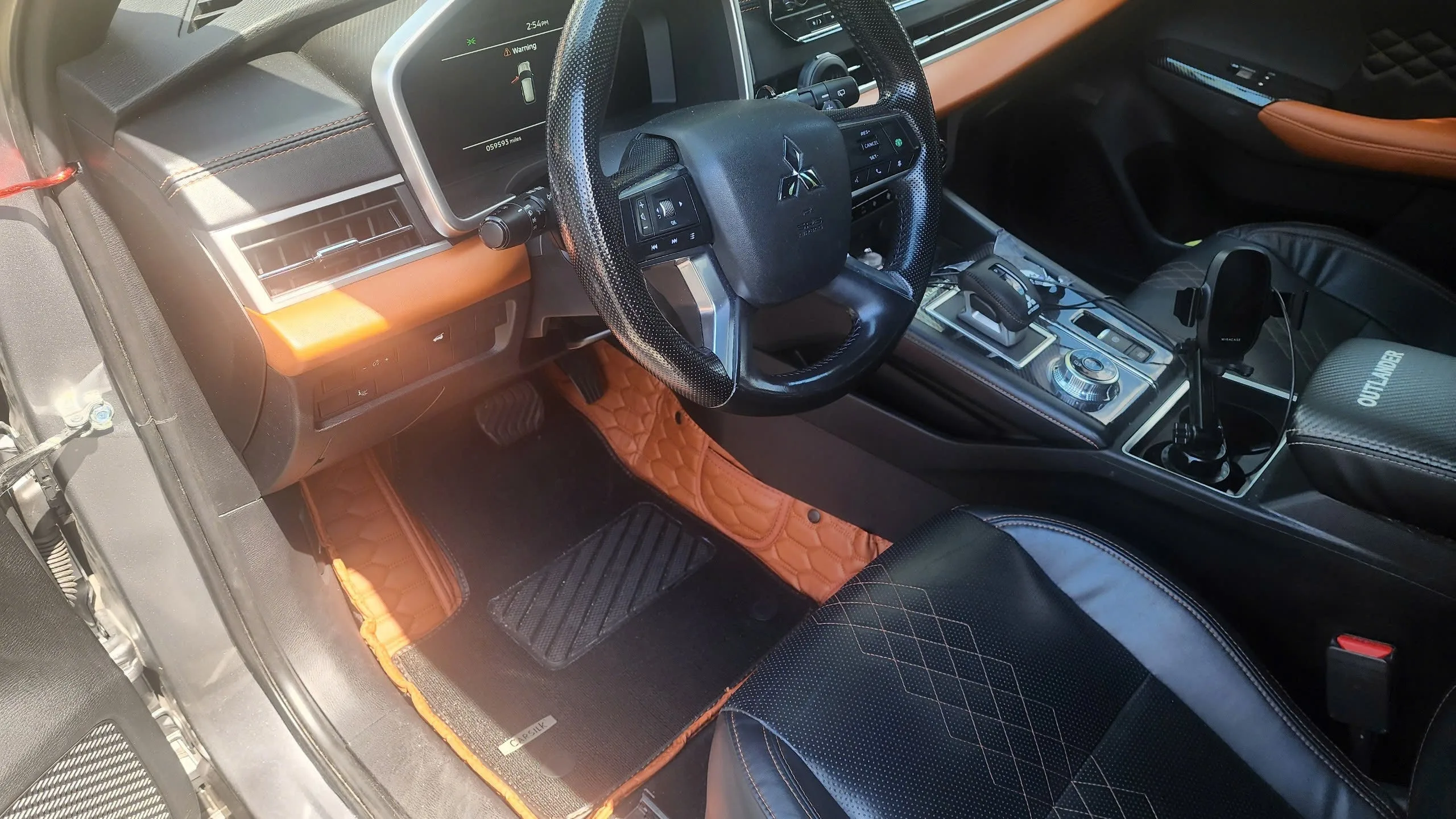 CREAM BEIGE DIAMOND BASE WITH GRAY TOP CARPET DOUBLE LAYER CAR MAT SET photo review